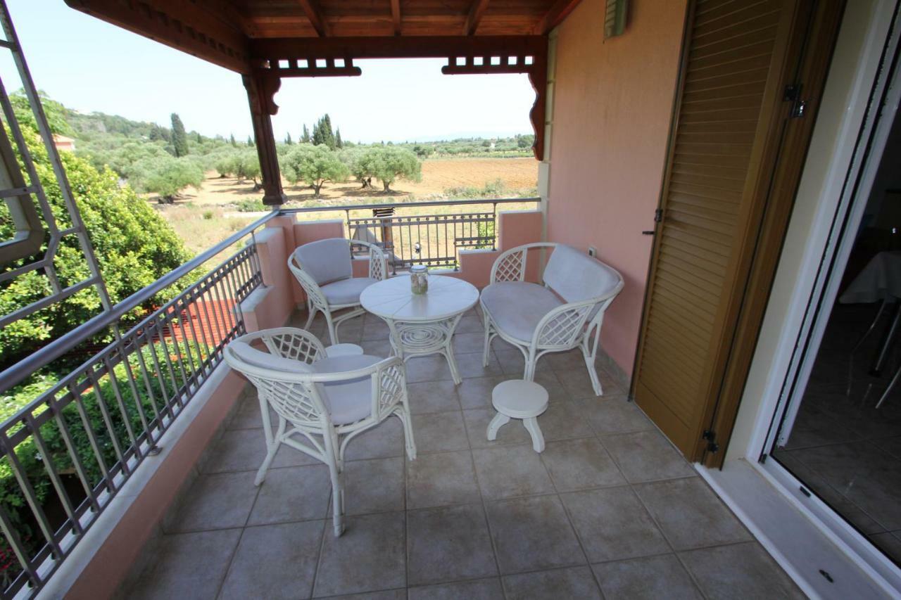 Tosis Apartments Svoronata Exterior photo